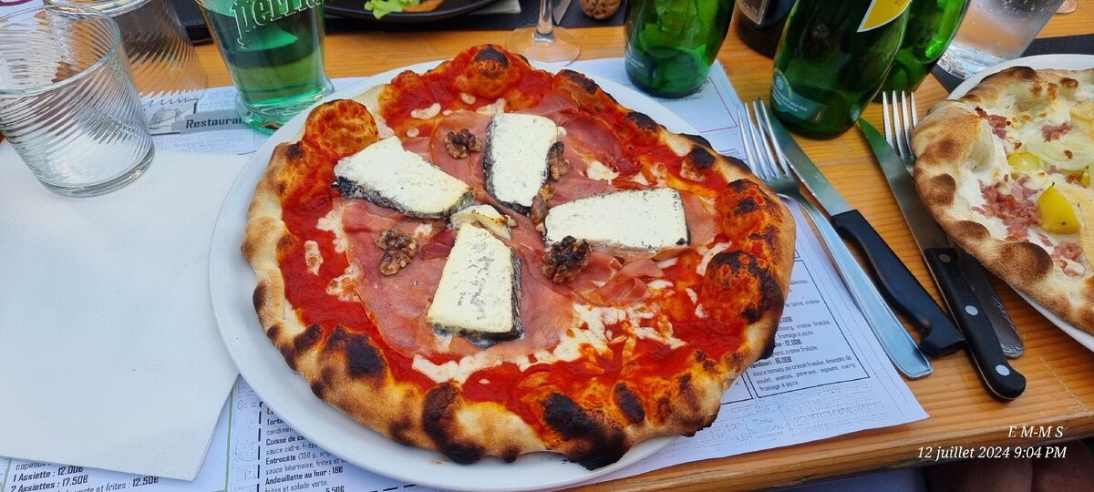 Pizza maison chez Pizza Nat, Valençay